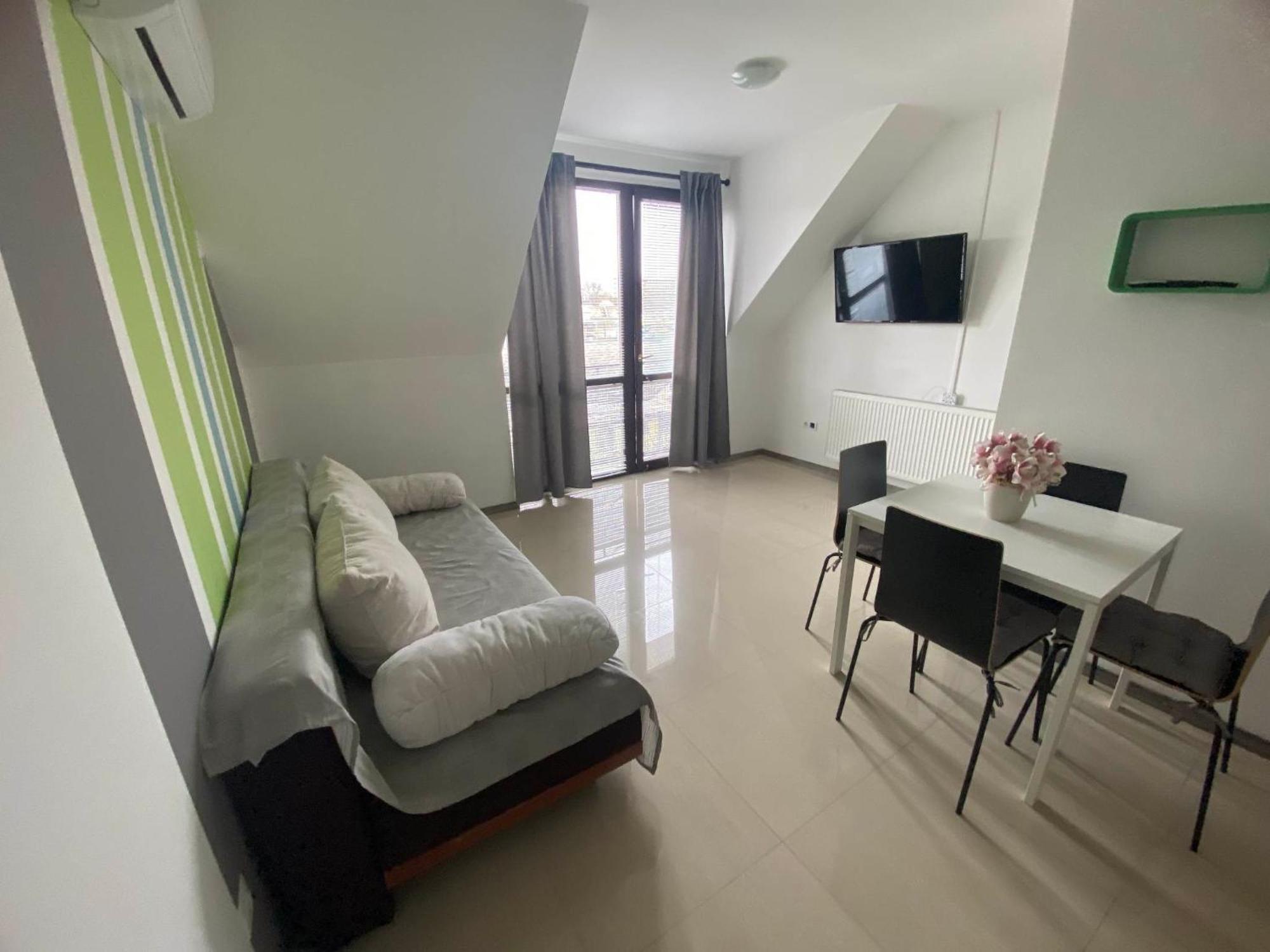 Lexy Family Apartman Hajdúszoboszló المظهر الخارجي الصورة
