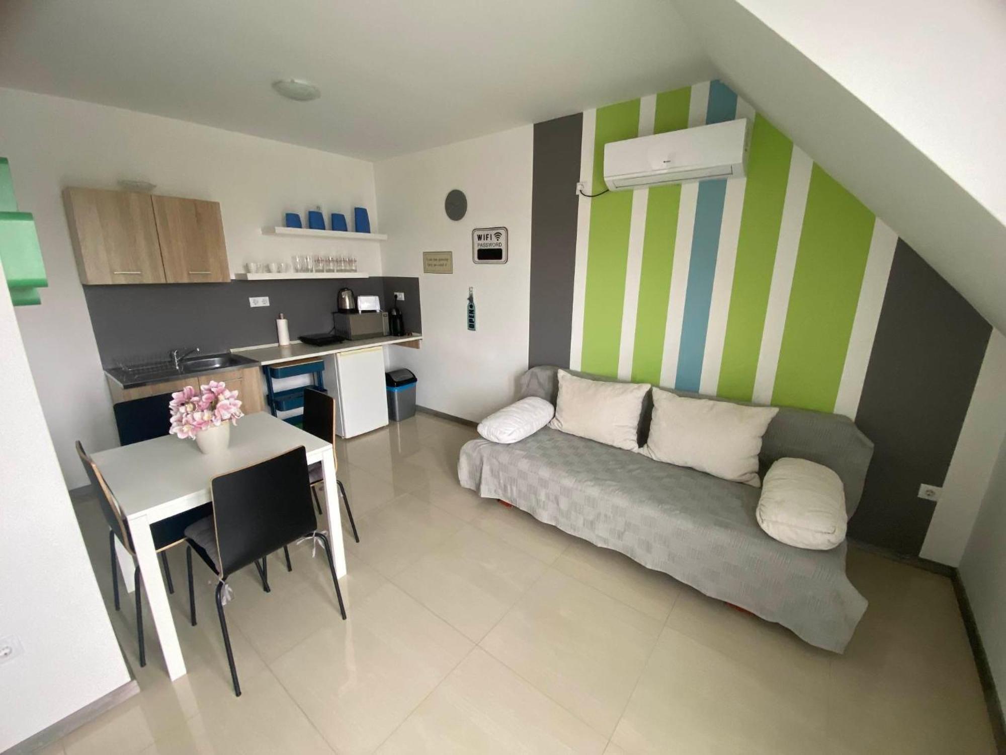 Lexy Family Apartman Hajdúszoboszló المظهر الخارجي الصورة