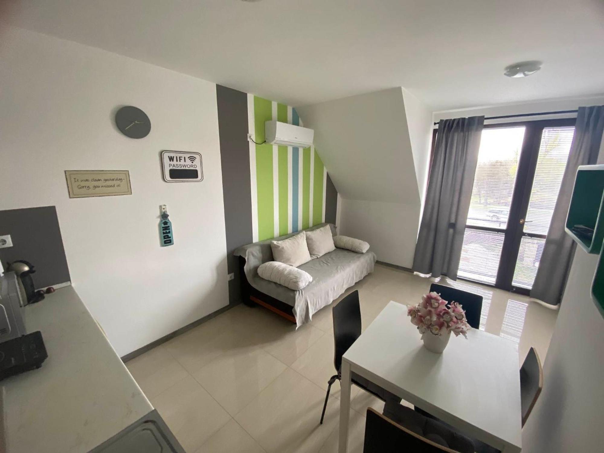 Lexy Family Apartman Hajdúszoboszló المظهر الخارجي الصورة